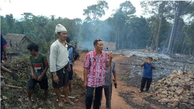 Puluhan Rumah Rata Dengan Tanah Usai Kebakaran Di Permukiman Badui Dalam News Liputan6 Com
