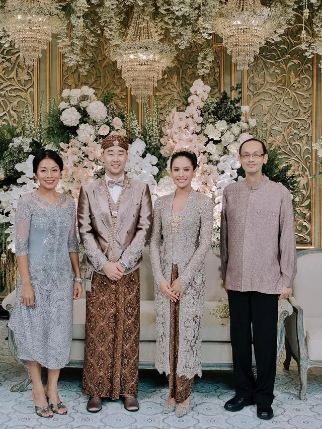 Suami Dewi Lestari Meninggal Usai Berjuang Lawan Stroke, Ini 6 Potret Kenangannya