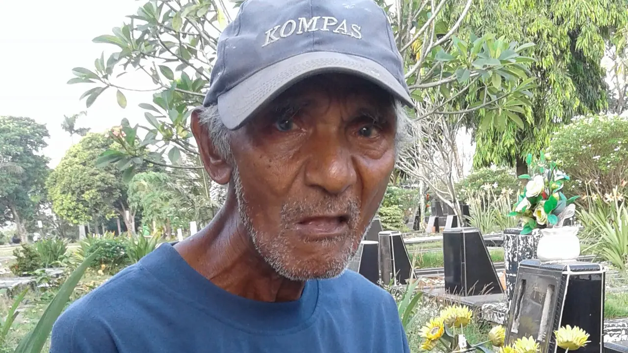 Kisah Penjaga Makam