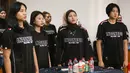 Pemain Timnas voli putri Indonesia saat upacara pelepasan di Padepokan Voli Jenderal Polisi Kunarto, Sentul, Jawa Barat, Selasa (2/6/2026). (Bola.com/Abdul Aziz)