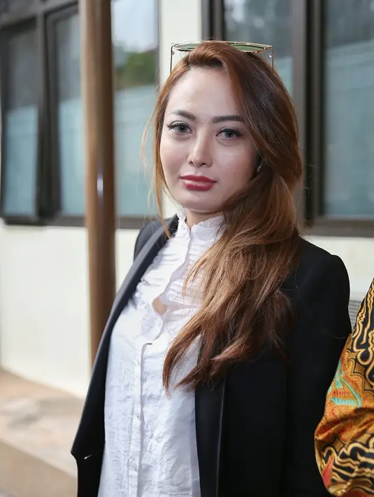 Cinta Ratu Nansya
