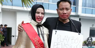 Pasangan Vicky Prasetyo dan Anggel Lelga baru saja menggelar acara Bridal Shower. Keduanya melakukan di salah satu Hotel di kawasan Jakarta Timur, Kamis siang (25/1/2018). (Deki Prayoga/Bintang.com)