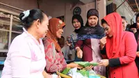 Mengunjungi Pasar Banyuangi, inisajian kuliner yang dicoba Puti Soekarno.