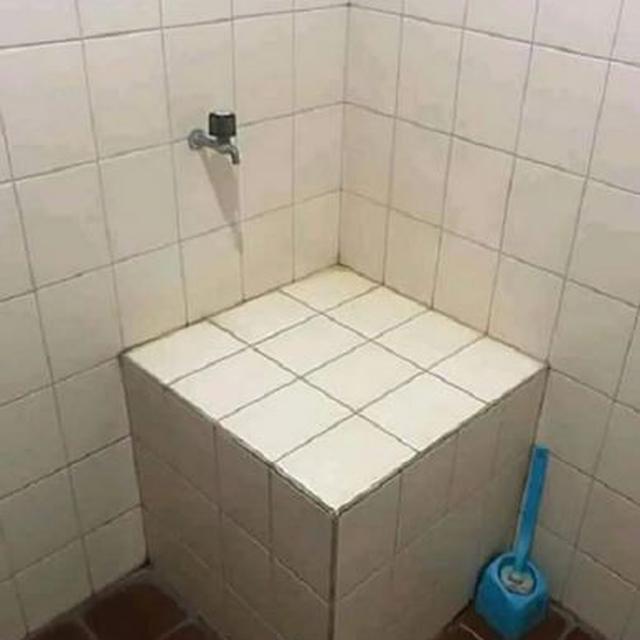 6 Desain Bak Mandi Tak Biasa Ini Nyeleneh, Bikin Geleng Kepala