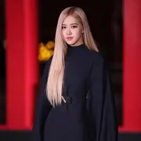 Rose BLACKPINK. (Foto: instagram.com/roses_are_rosie)