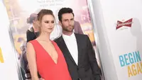 Adam Levine dan Behati Prinsloo