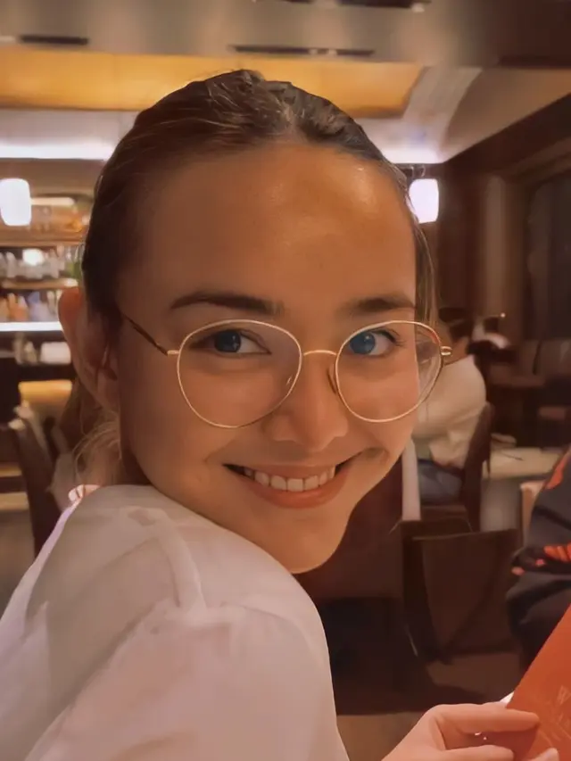 6 Momen Ulang Tahun Amanda Manopo ke-22 Tahun, Dirayakan Bareng Keluarga dan Sahabat