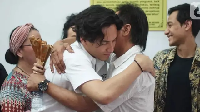 Naik 13 Kg Sejak Direhabilitasi, Ini 6 Potret Terbaru Jefri Nichol