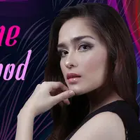 HL Celeb Bio Yasmine Wildblood (Fotografer: Galih W. Satria, Stylist: Indah Wulansari, MUA: @ida_uni, Wardrobe: @ernestoabram, Desain: Nuruman Abdul Hakim/Bintang.com)