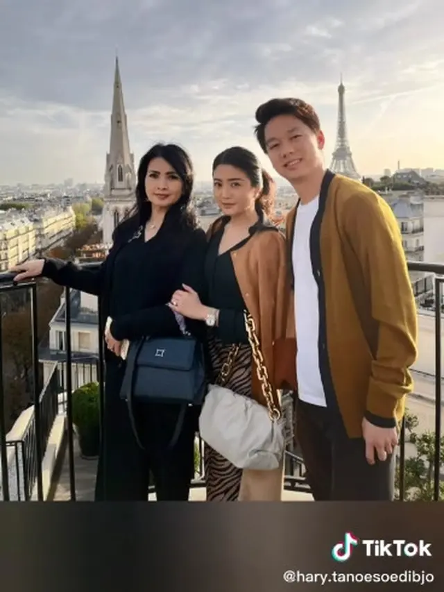 Kevin Sanjaya dan Valencia Tanoesoedibjo Urus Pernikahan di Prancis, Mesra Sambil Naik Skuter