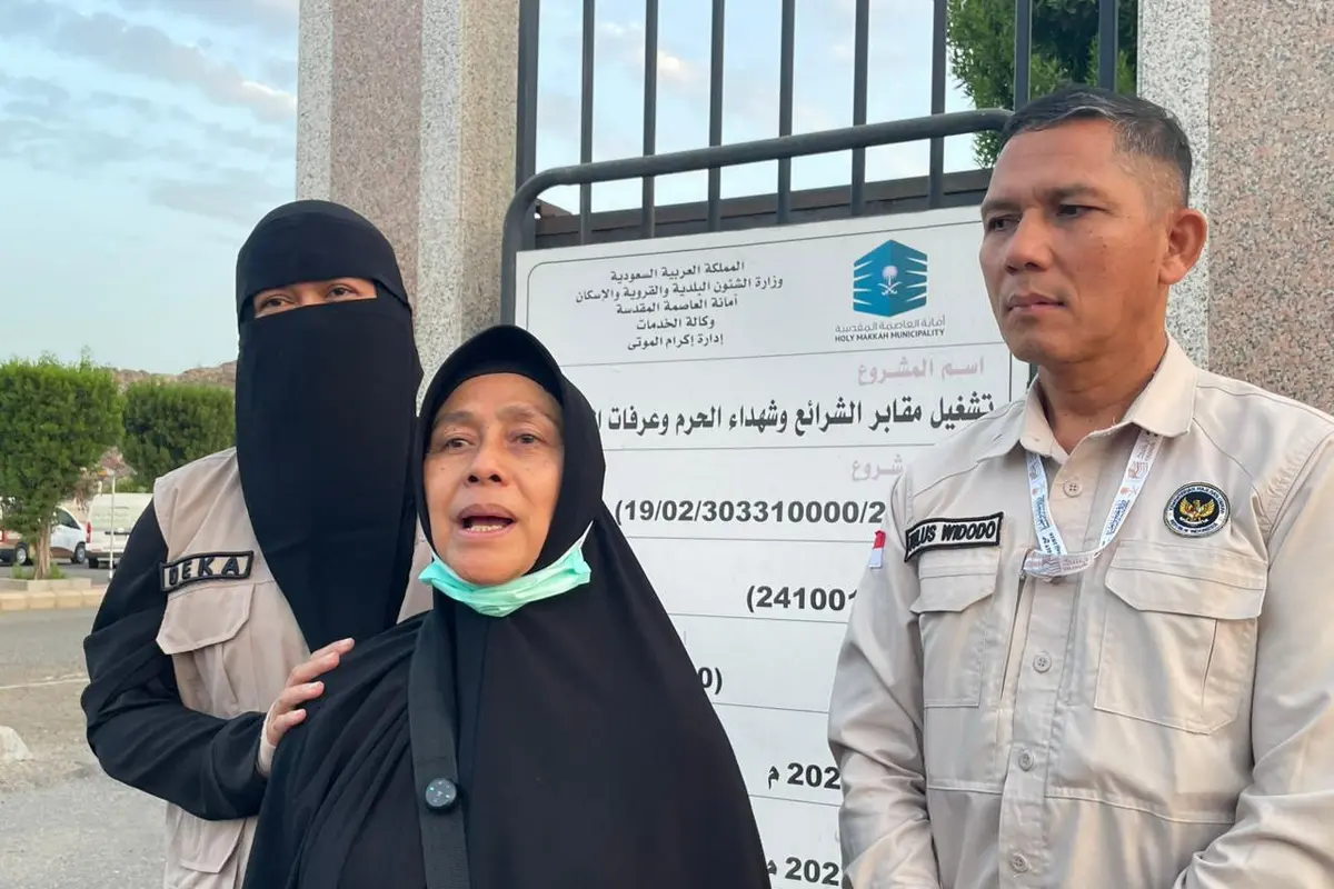 Kalimat Syahadat Sang Istri Lepas Jemaah Haji Indonesia yang Meninggal di Makkah