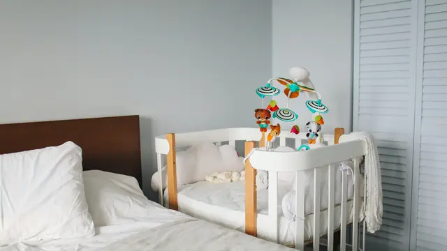 Ilustrasi Boks Tempat Tidur | Polina Tankilevitch from pexels.com