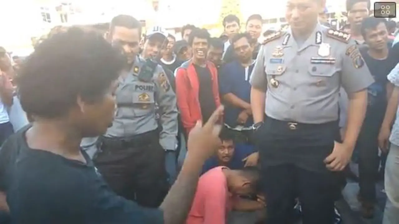 Ditangkap, Anak Jalanan Medan Stand Up di Depan Polisi