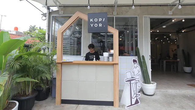 [FIMELA] Menikmati Kopi Berpadu Daging Kelapa Kopyor di Selatan Jakarta