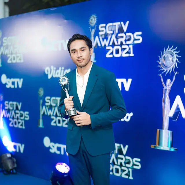 6 Artis Ini Sabet Penghargaan Pertama Kali di Tahun 2021, Ukir Prestasi
