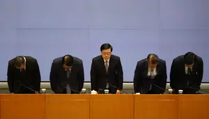 Menteri Hong Kong Mundur Usai Kebakaran Apartemen Tewaskan 168 Orang