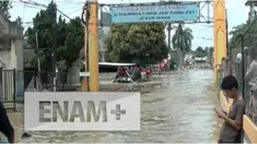 Banjir merendam sejumlah rumah warga di Perumahan Pondok Gede Permai (PGP), Jatiasih, Bekasi, pada Kamis,(21/4/2016)