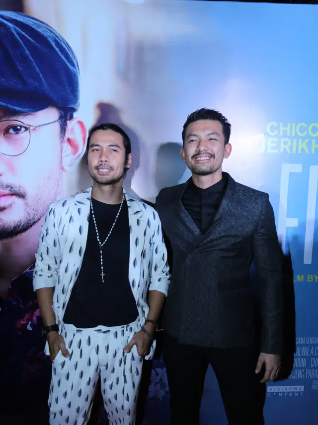 [Bintang] Rio Dewanto-Chicco Jerikho