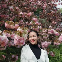 Momen indah tersebut pun ia abadikan dalam sebuah potret yang begitu memesona. [@yurayunita].