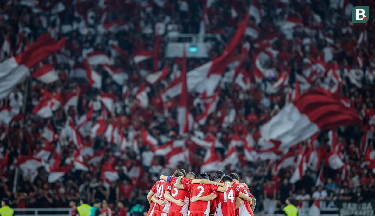 Pemain Timnas Indonesia saat melawan Bahrain pada laga kedelapan putaran ketiga Grup C kualifikasi Piala Dunia 2026 di Stadion Utama Gelora Bung Karno, Jakarta, Selasa (25/3/2025) malam WIB. (Bola.com/Bagaskara Lazuardi)