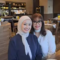Tampilan Sederhana Puteri Modiyanti, Anak Tommy Soeharto Rayakan Ulang Tahun ke-27. [@sandyharunn]