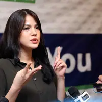 Banyak hal baru didapatkan oleh Alice Norin menjadi ibu baru. Seperti diketahui, beberapa minggu lalu, ia baru saja melahirkan anak pertamanya secara caesar. (Nurwahyunan/Bintang.com)