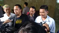 Subkhan petani bawang asal Brebes meluapkan emosi di Bareskrim Polri. (Liputan6.com/Nafiysul Qodar)