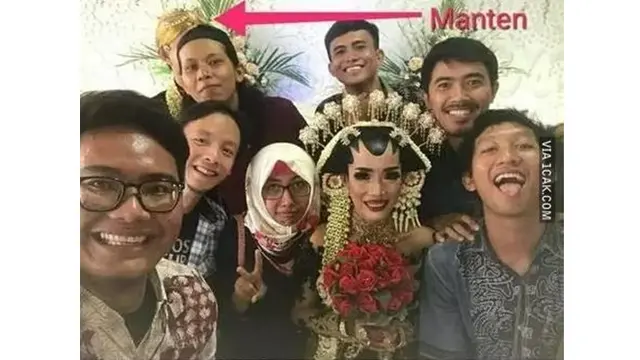 6 Momen Apes saat Pernikahan Ini Bikin Geregetan