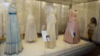Gaun-gaun mendiang Putri Diana dipamerkan di Istana Kensington (dokumentasi)