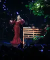 Diva pop Tanah Air Krisdayanti bangga bisa menjadi bagian dalam film Ayat-ayat Cinta 2. Seperti diketahui, sebelum film yang dibintangi oleh Fedi Nuril itu mendapuk diva pop untuk mengisi soundtracknya. (Deki Prayoga/Bintang.com)