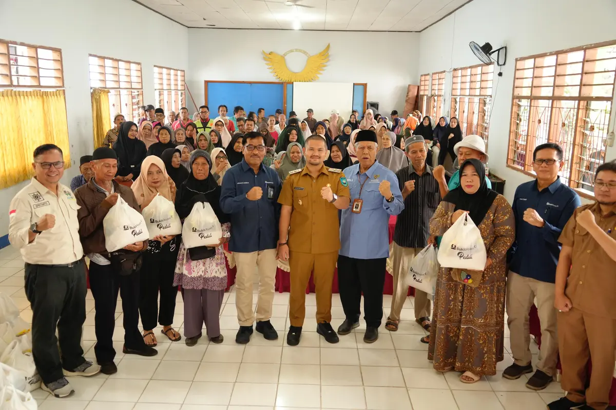 Bantuan Sembako PTBA.