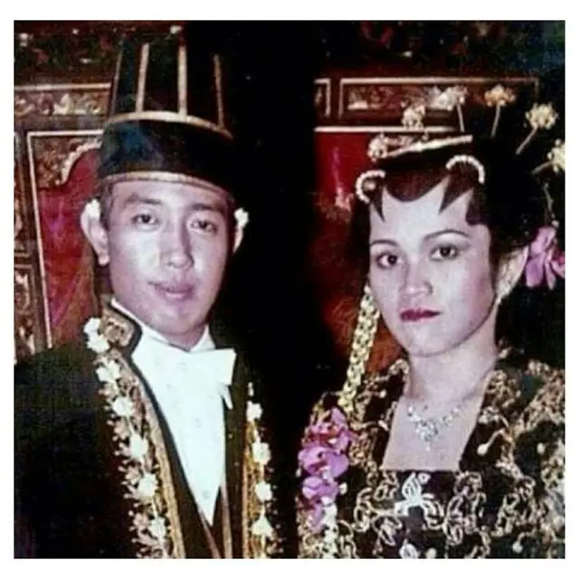 6 Potret Masa Muda Indro Warkop, Tampil Tanpa Kumis Bikin Pangling