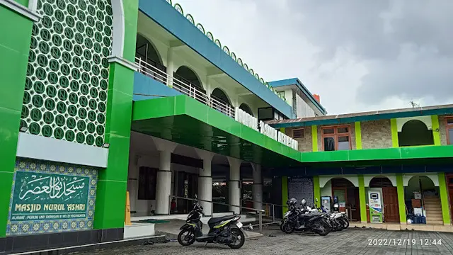 Masjid Nurul Ashri Soroti Petani Susu dan Sayur Merugi
