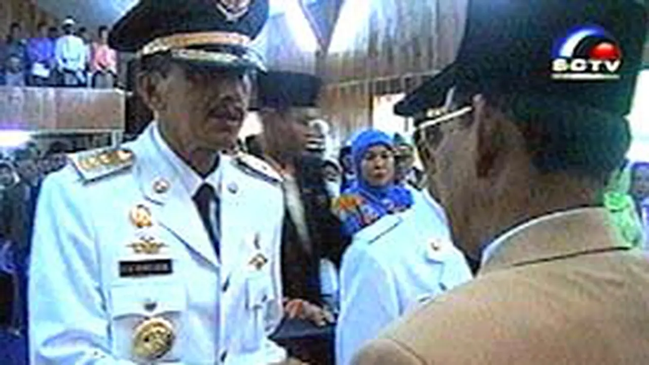 200401aBupati.jpg