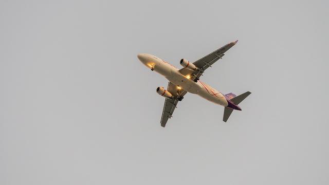 Ilustrasi pesawat terbang