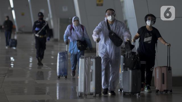 FOTO: Bandara Soetta Setop Penerbangan Penumpang Mulai Hari Ini