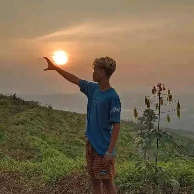 6 Potret Foto Instagramable Gagal Ini Jauh dari Ekspektasi, Bikin Elus Dada