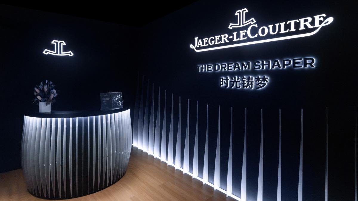 Dari Pionir hingga Inovator, Bagaimana Perempuan Membentuk Sejarah Jaeger-LeCoultre, Jam Tangan Para Konglo