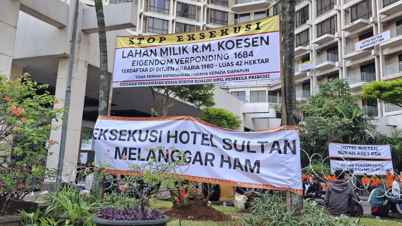 Eksekusi Blok 15 Gelora Bung Karno (GBK) atau dikenal sebagai kawasan Hotel Sultan.