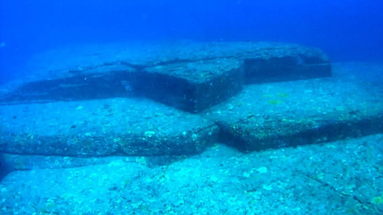 Misteri masih menyelimuti Monumen Yonaguni