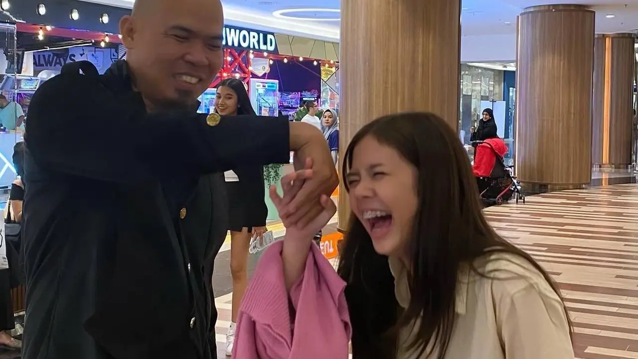 Potret Safeea dengan kembaran Ahmad Dhani (Sumber: Tiktok/suky_dani)