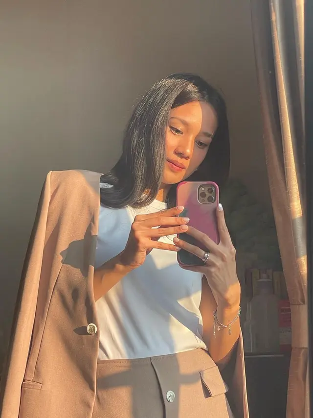 6 Potret Terbaru Gista Putri Istri Wishnutama, Terpaut 17 Tahun dengan Suami