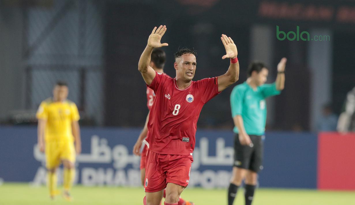 Addison Oliveira merayakan gol ke gawang Song Lam Nghe An FC pada laga Piala AFC 2018 di Stadion Utama GBK, Senayan, Jakarta, (13/3/2018). Persija Jakarta menang 1-0. (Bola.com/Nick Hanoatubun)