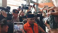 Yaqut Cholil Qoumas Disambut Selawat Asyghil Saat Tiba di PN Jakpus
