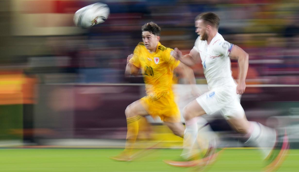 Republik Ceska harus puas berbagi poin usai bermain imbang atas tamunya Wales pada pertandingan Kualifikasi Piala Dunia Zona Eropa. (AP/Petr David Josek)