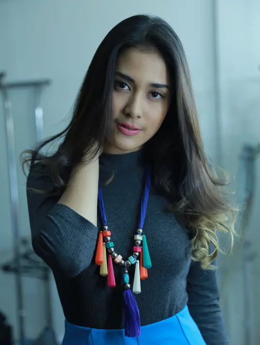 Di film ‘Beauty and The Best’ ini juga model cantik Andania Suri dipasangkan dengan Brandon Salim sebagai sepasang kekasih. Hal tersebut tentunya membuat para penggemar khususnya wanita iri dibuatnya. (Galih W. Satria/Bintang.com)