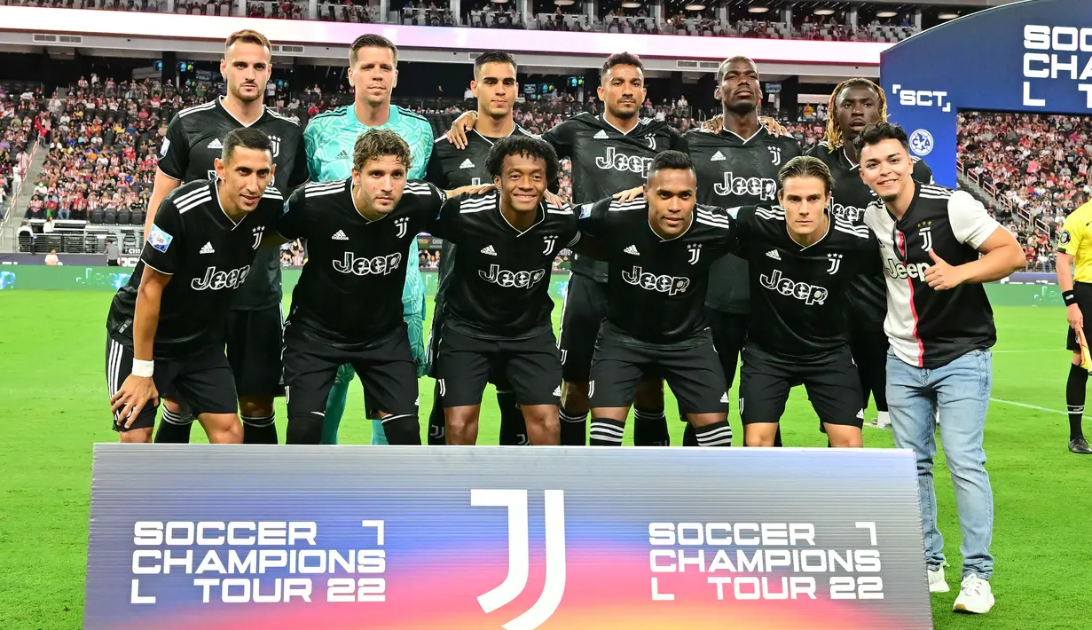 Juventus langsung menurunkan sejumlah pemain bintangnya sebagai starter, termasuk dua rekrutan anyar Angel Di Maria dan Paul Pogba serta kiper andalan Wojciech Szczesny. (AFP/Frederic J. Brown)
