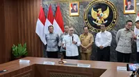Menko Zulkifli Hasan ke Amran Sulaiman: Selamat Mentan Ranking Satu, yang Diukur Kinerja Bukan Pencitraan