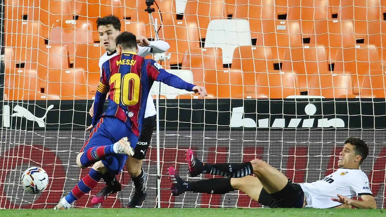 FOTO: Lionel Messi Borong 2 Gol, Barcelona Bungkam Valencia