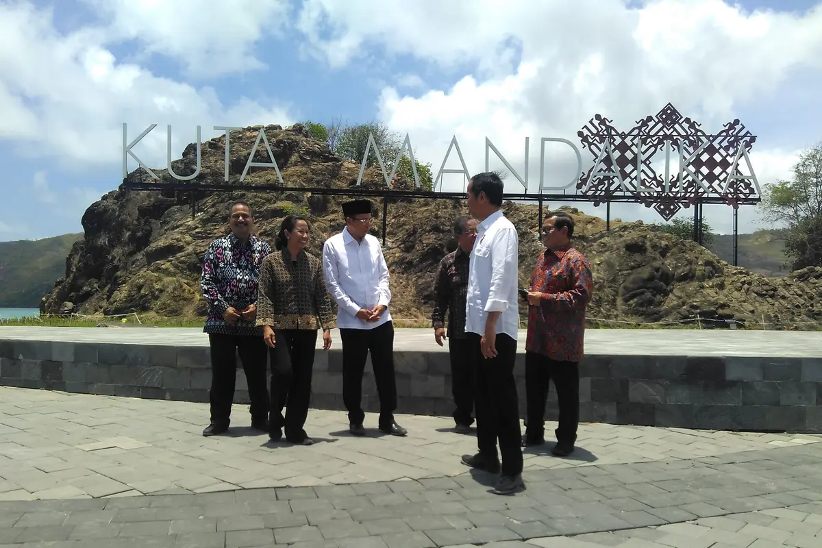 Jokowi saat Peresmian KEK Mandalika di Lombok
